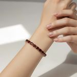Bracelets With semi-precious gemstones 19059938